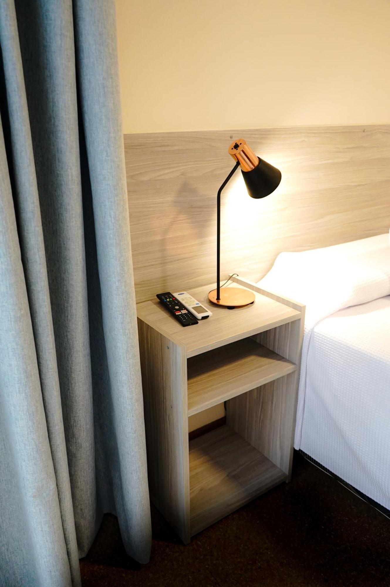 Gs Hotel Salta Bagian luar foto